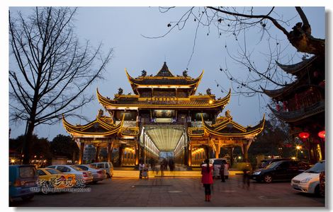 大神侧拍国内商场全景